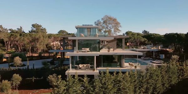 Azure Lake Residence Project