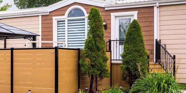 UV Resistant Wall Panels for Outdoors